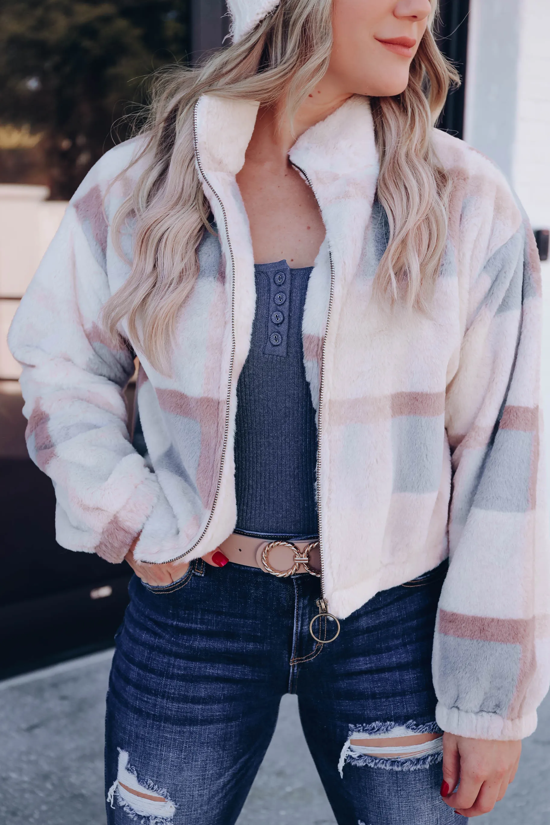 Camber Cropped Plaid Jacket- White/Taupe