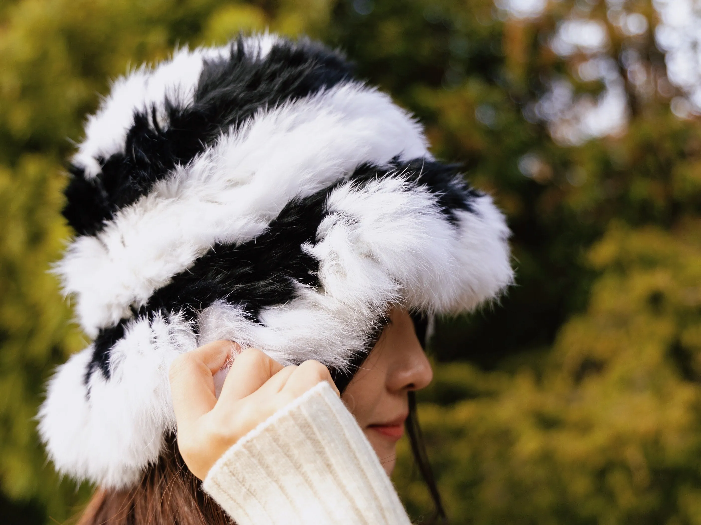 Chic Winter Fur Hat Knit Beanie, Elegant Winter Headwear, Stylish Cold-Weather Accessory, Sleek Fur Hat, Black & White Fur Beanie