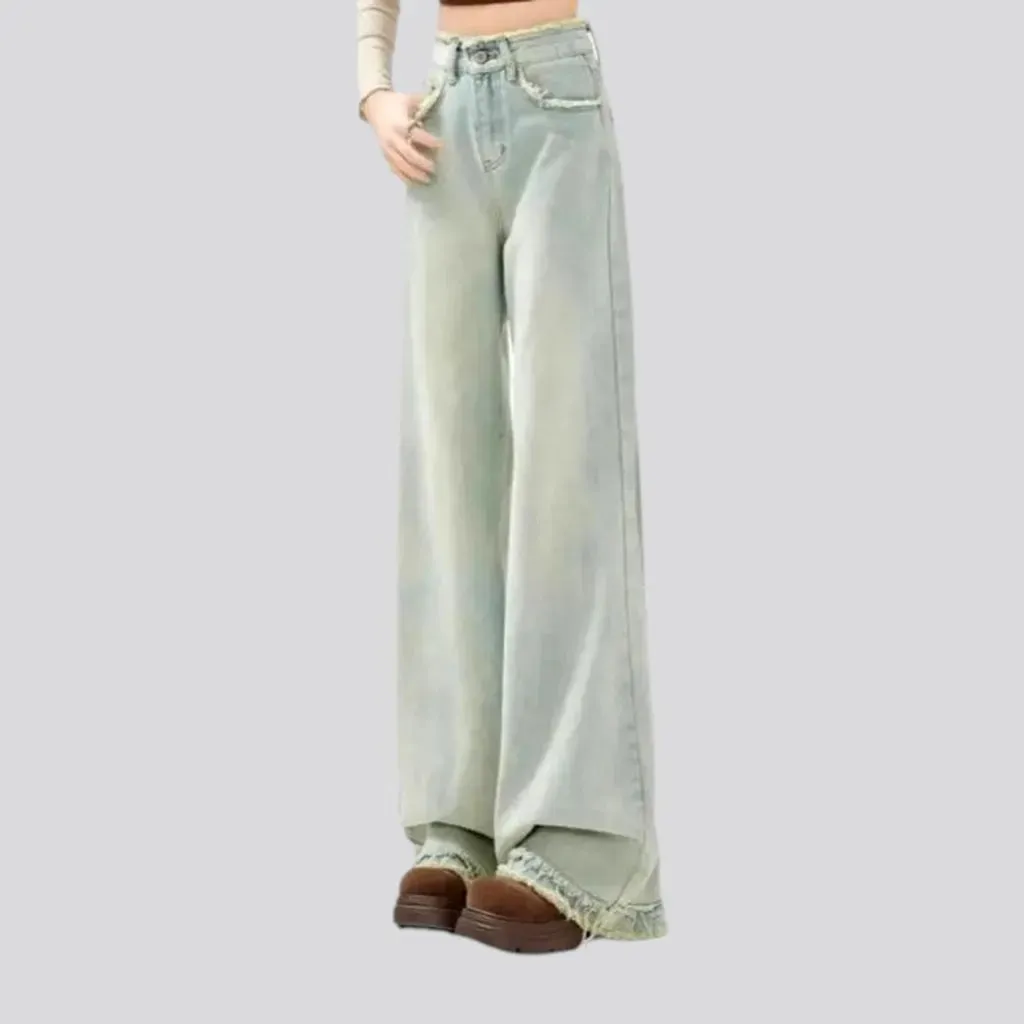 Floor-length bleached jeans for ladies