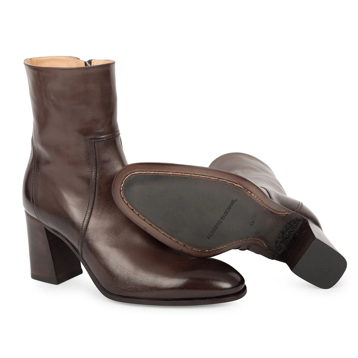 GILL 86020<br>Deep brown boots