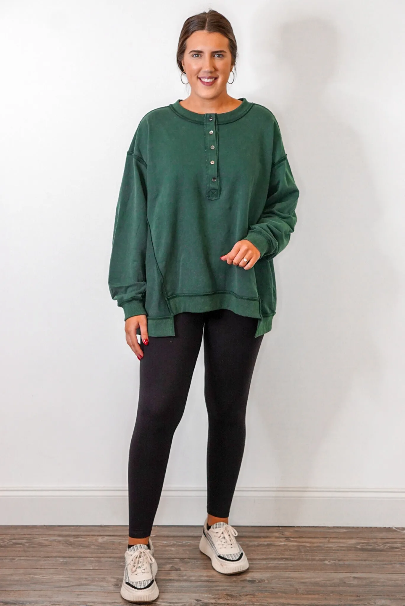 Stellar Weekend Washed Hunter Green Pullover