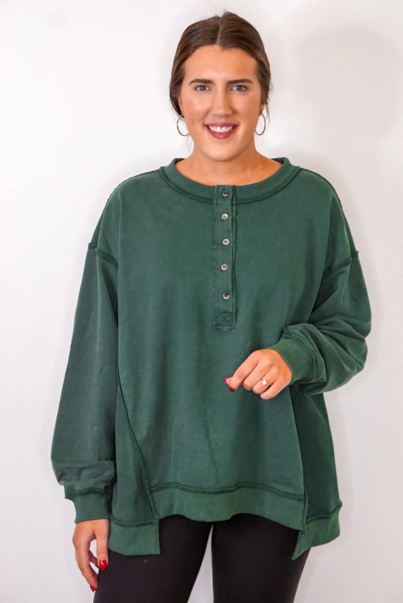 Stellar Weekend Washed Hunter Green Pullover