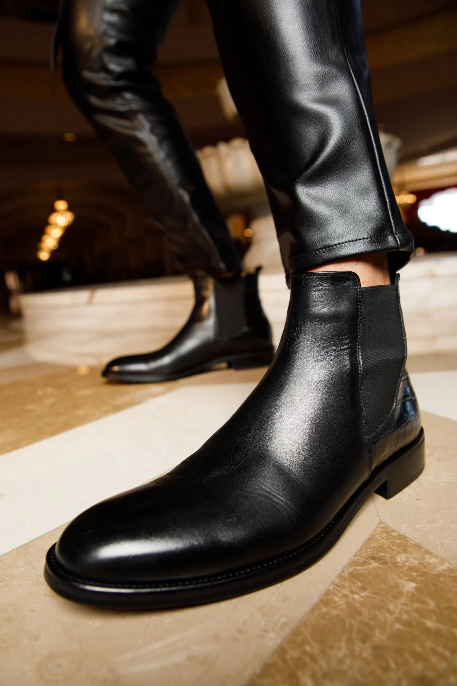 The Manby Black Leather Chelsea Men Boot