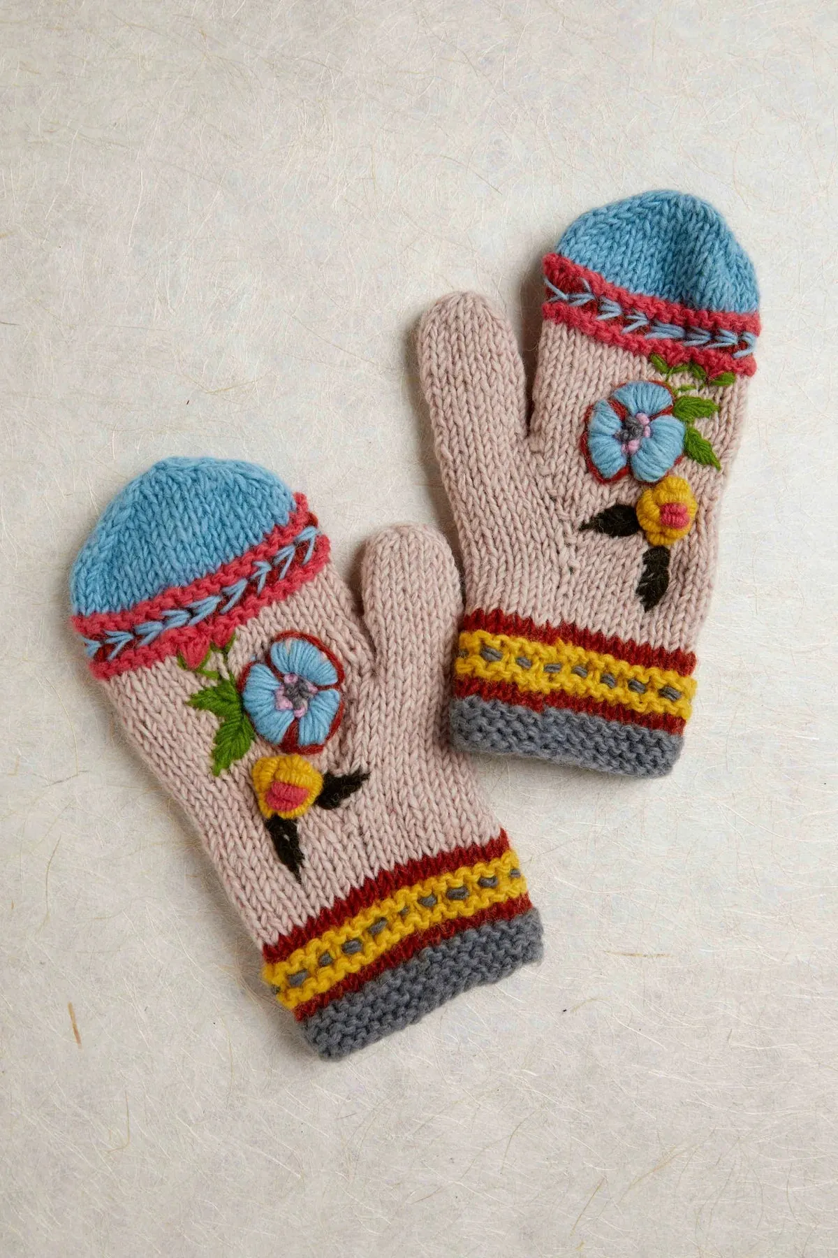 Trimdin Mittens