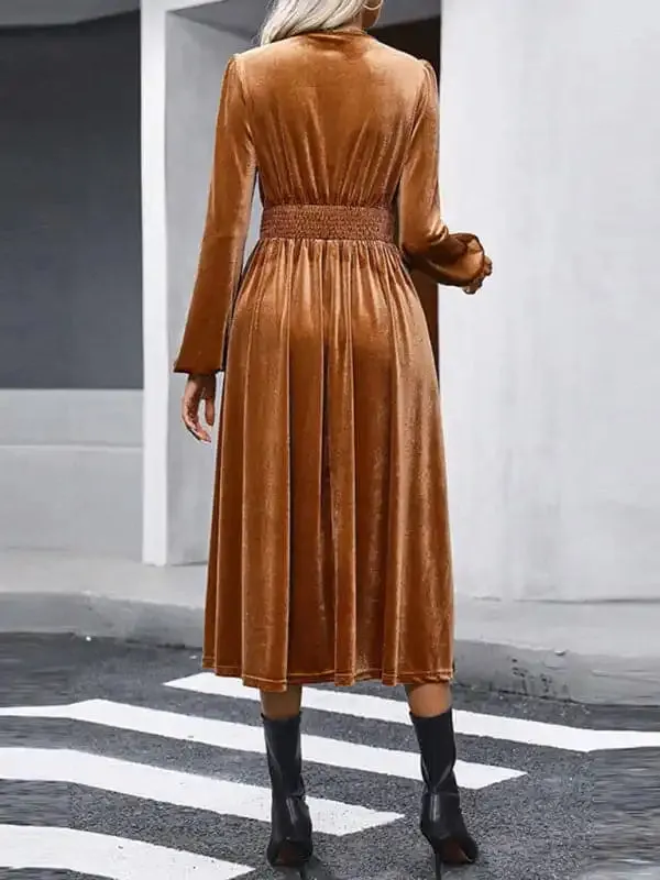 Women’s elegant commuting V-neck pleated high-waisted long dress